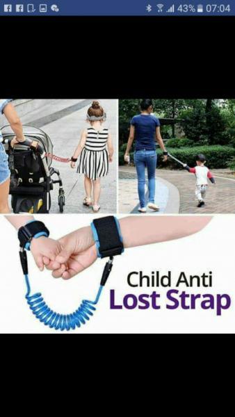 Toddler safety harness and child locators
