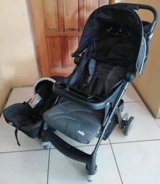 JOIE Muze travel system (excellent condition)