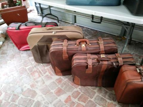 Travelling suitcases