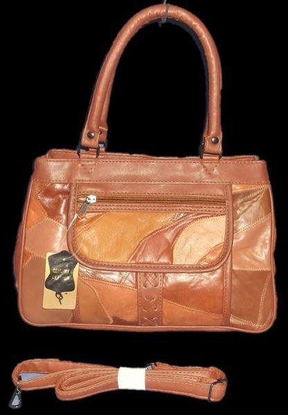 Stunning GENUINE LEATHER HAND BAG in TAN *** Brand New!!!