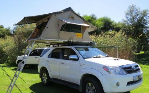 EASY AWN ROOFTOP TENT