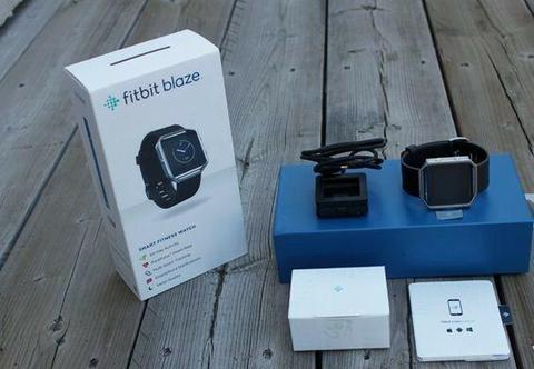 Fitbit Blaze in box FOR SALE / EXCHANGE FOR CELLPHONE
