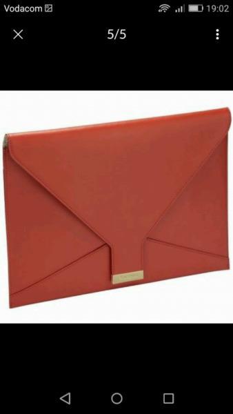 Targus Genuine Leather Document Holder/Ultrabook/Mackbook 13.3-New&Sealed-R629 at shops