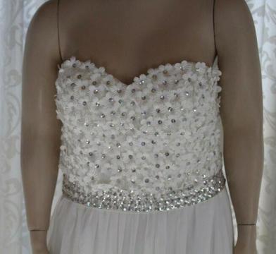 Wedding dress - strapless, new, size 38 with diamante bodice