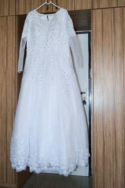 Ice White Wedding Gown for Sale