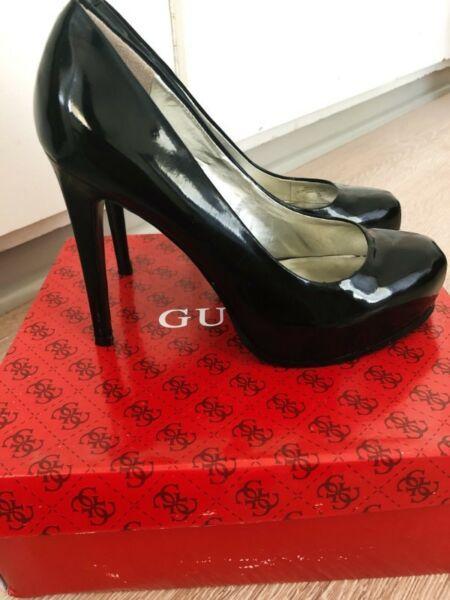 Almost New Guess Shoe for Sale