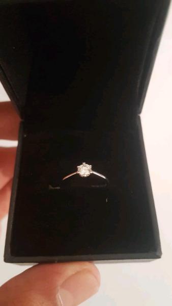 Protea Diamond Ring