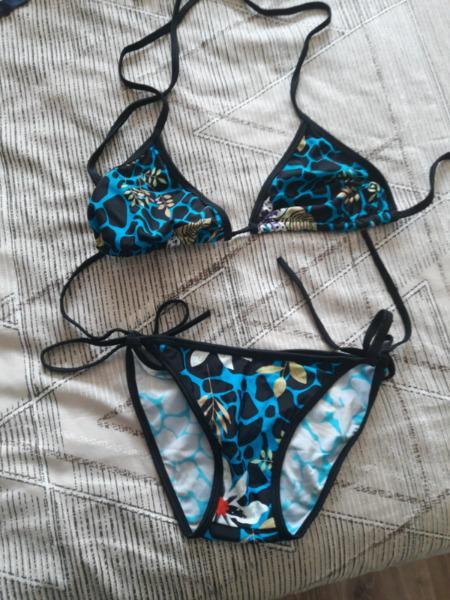 Swimming suit R180 for all 3