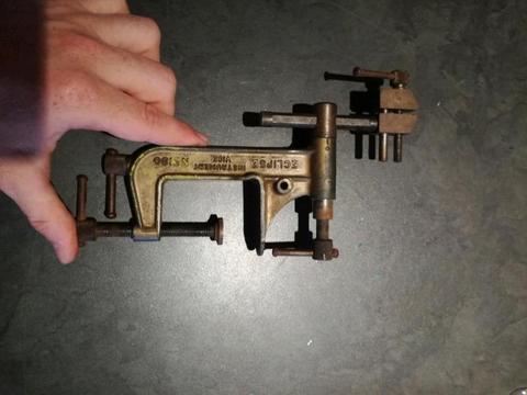 Fly tying clamp for sale