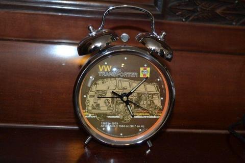 Vintage Style Wind Up Clock