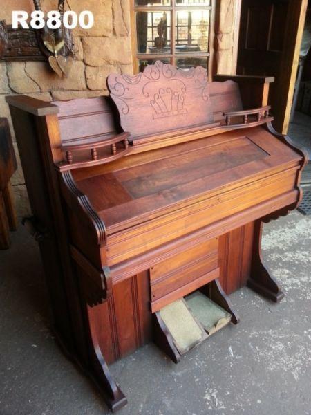 Antique York Penna Organ - Weave Organ and Piano Co. (1110x595x1160)