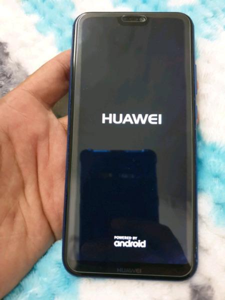 64GB Huawei P20 Lite with dual back camera and finger print