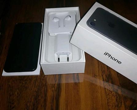 IPHONE 7 32GB MATTE BLACK IN THE BOX ( TRADE INS WELCOME)