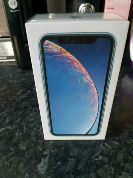 IPHONE XR 64GB BLUE BRAND NEW SEALED IN BOX + 1 YEAR WARRANTY ( TRADE INS WELCOME)