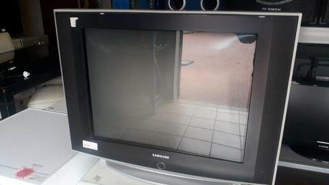 SAMSUNG BOX TV WITH REMOTE