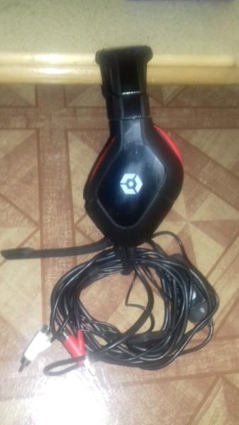 gioteck gaming ps4/xbox one headfones for sale
