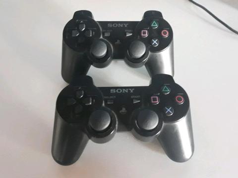 PS3 WIRELESS CONTROLLERS IN MINT CONDITION