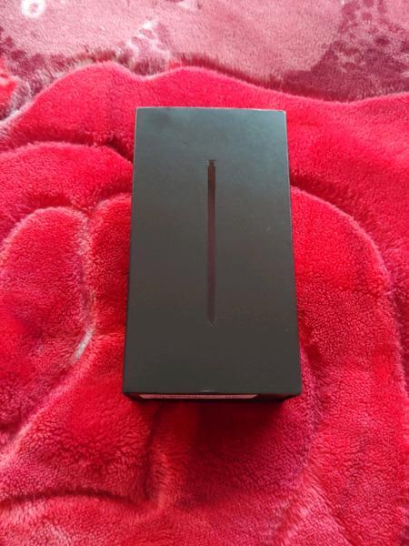 Brand New Samsung Galaxy Note 9 128GB Midnight Black