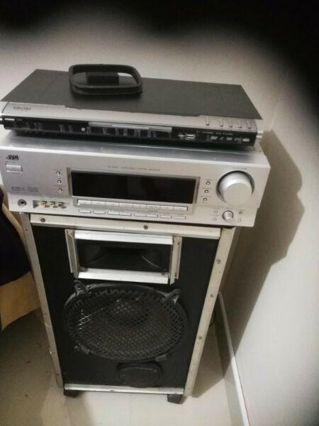 Jvc amp with sub and dvd player