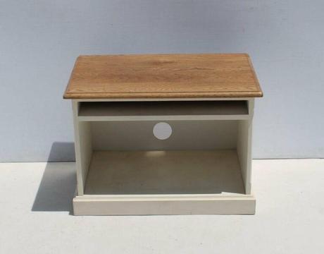 Tv Stand with Oak Top