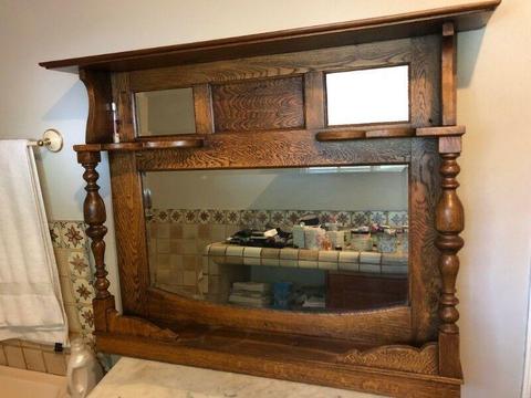 Large ornate hanging wall unit with 3 mirrors