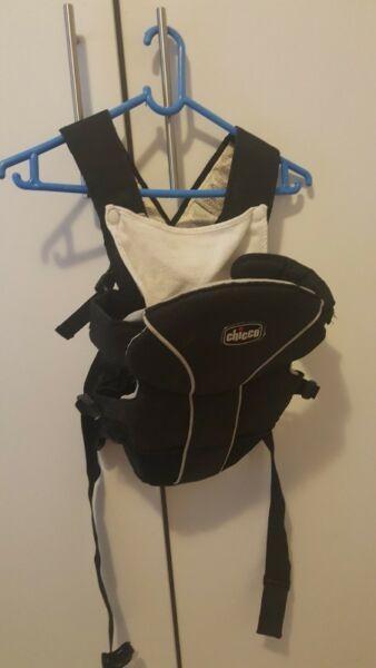 Chico baby carrier
