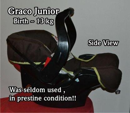 Graco Junior car seat/carrier in excellent condition