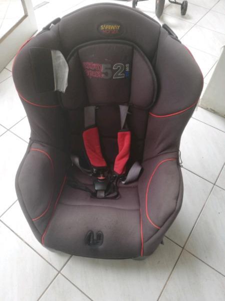 Safeway used car chair for 0-36kgs