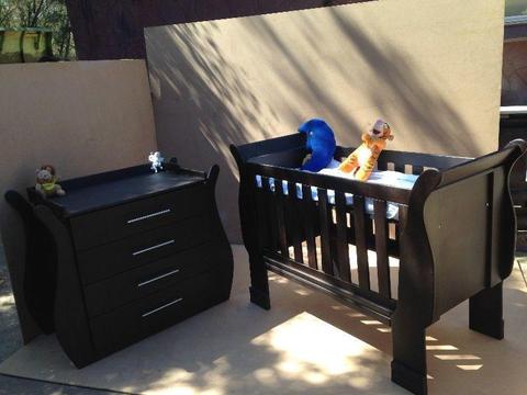 Sur 10B Giveaway Baby Cot and Compactum