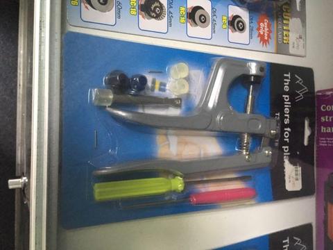 Pliers set