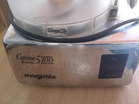 MAGIMIX 5100 cuisine processor