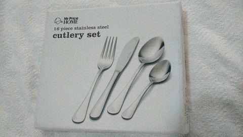 16pc cutlery set reduced first come first serve