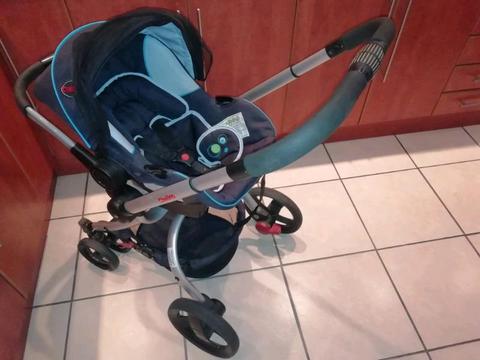 STUNNING Chelino Twister travel set - new R5500