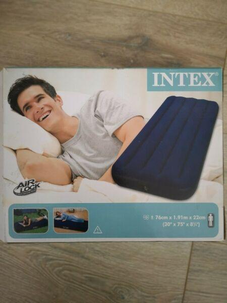 Intex - Air-Bed - Blue