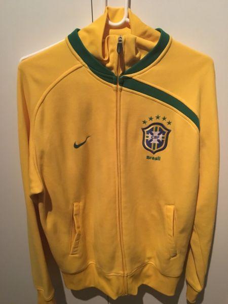 Brazil men’s medium Nike old school football jacket
