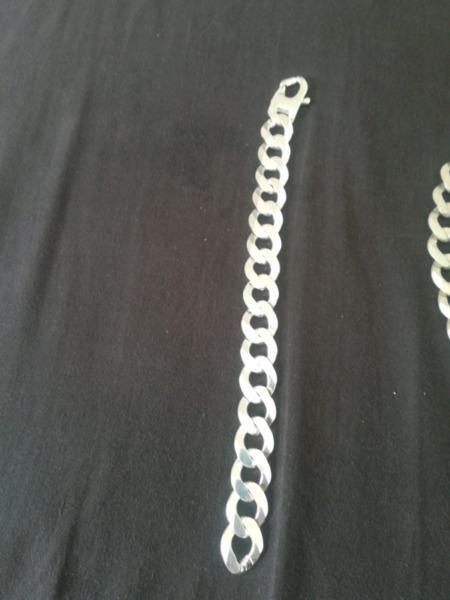 Bracelet & chain