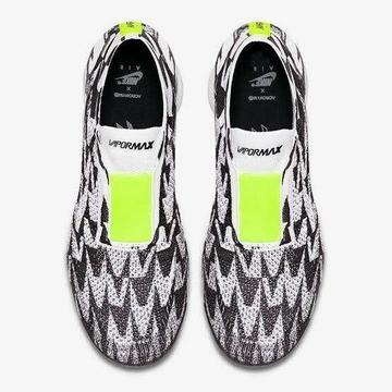 Acronym Vapormax moc