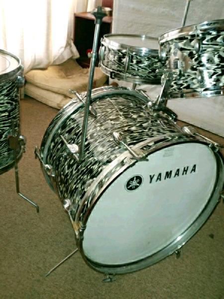 Yamaha D20 Vintage. 1967 Prototype Jazz Drum kit