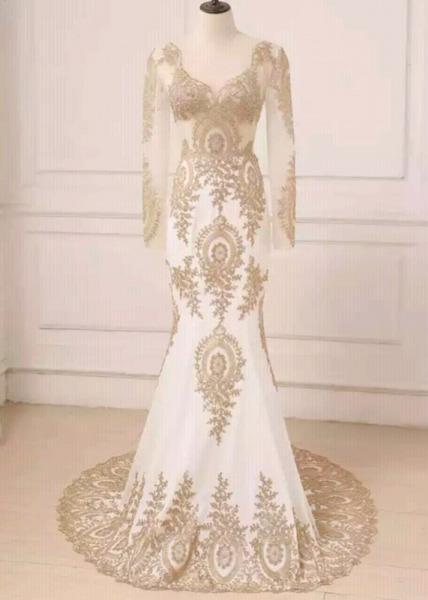 IMPORTED BEAUTIFUL UNIQUE GOWN FOR SALE