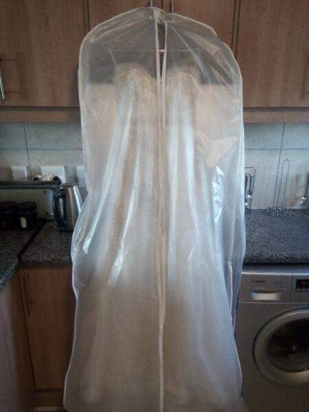 Ilse Roux Wedding Dress - Perfect Condition!