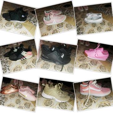sneakers size 5