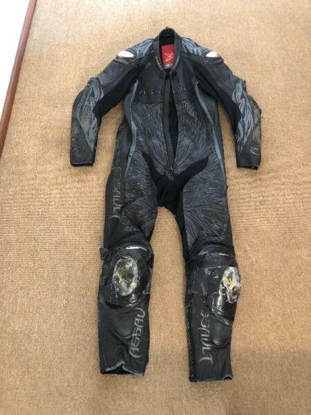 Assault Racing Motorbike Leathers!! Assault adult one-piece suit