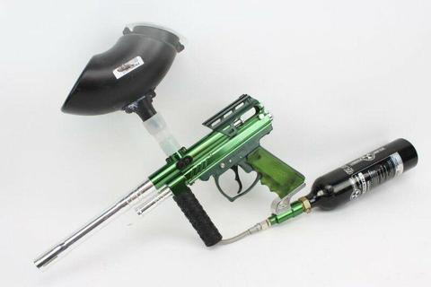 Spyder Victor Paintball Gun +2 Canisters