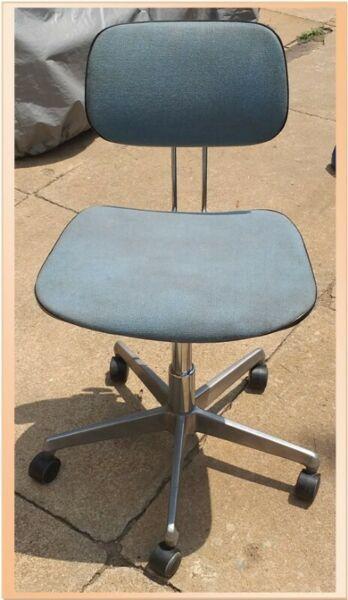 VINTAGE TYPIST CHAIR - P3539/5