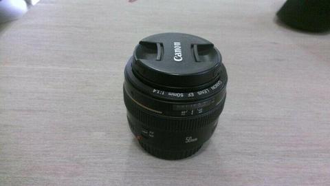 Canon EF 50mm F1.4 USM Lens In Excellent Condition (Plz Read)