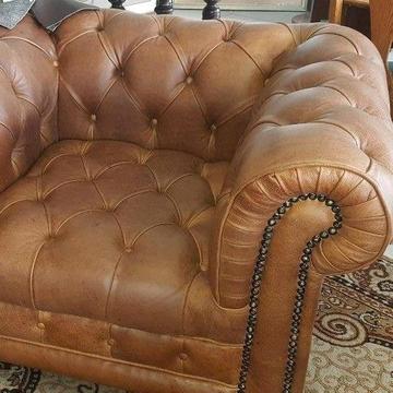 3 piece Chesterfield Leather Couches set