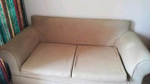2-seater couch