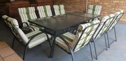 Patio 8 seater with cushions in excellent condition R 5900