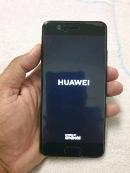 64GB Hauwei P10 with camera and with dual back cmera