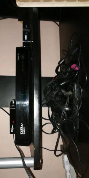 dstv explora with wifi connector and dish